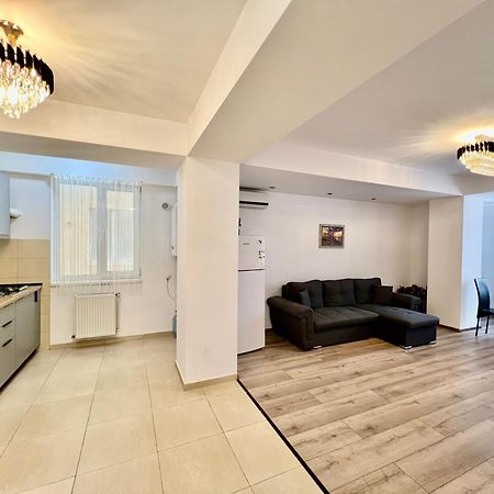 Summerland Mamaia View Екстер'єр фото