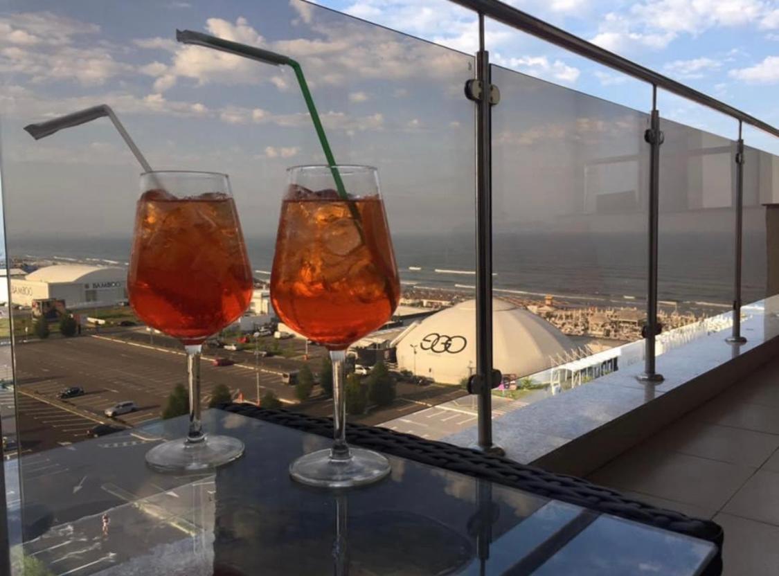 Summerland Mamaia View Екстер'єр фото