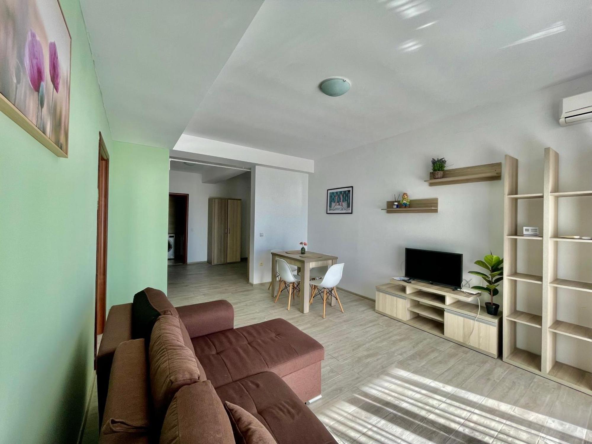Summerland Mamaia View Екстер'єр фото