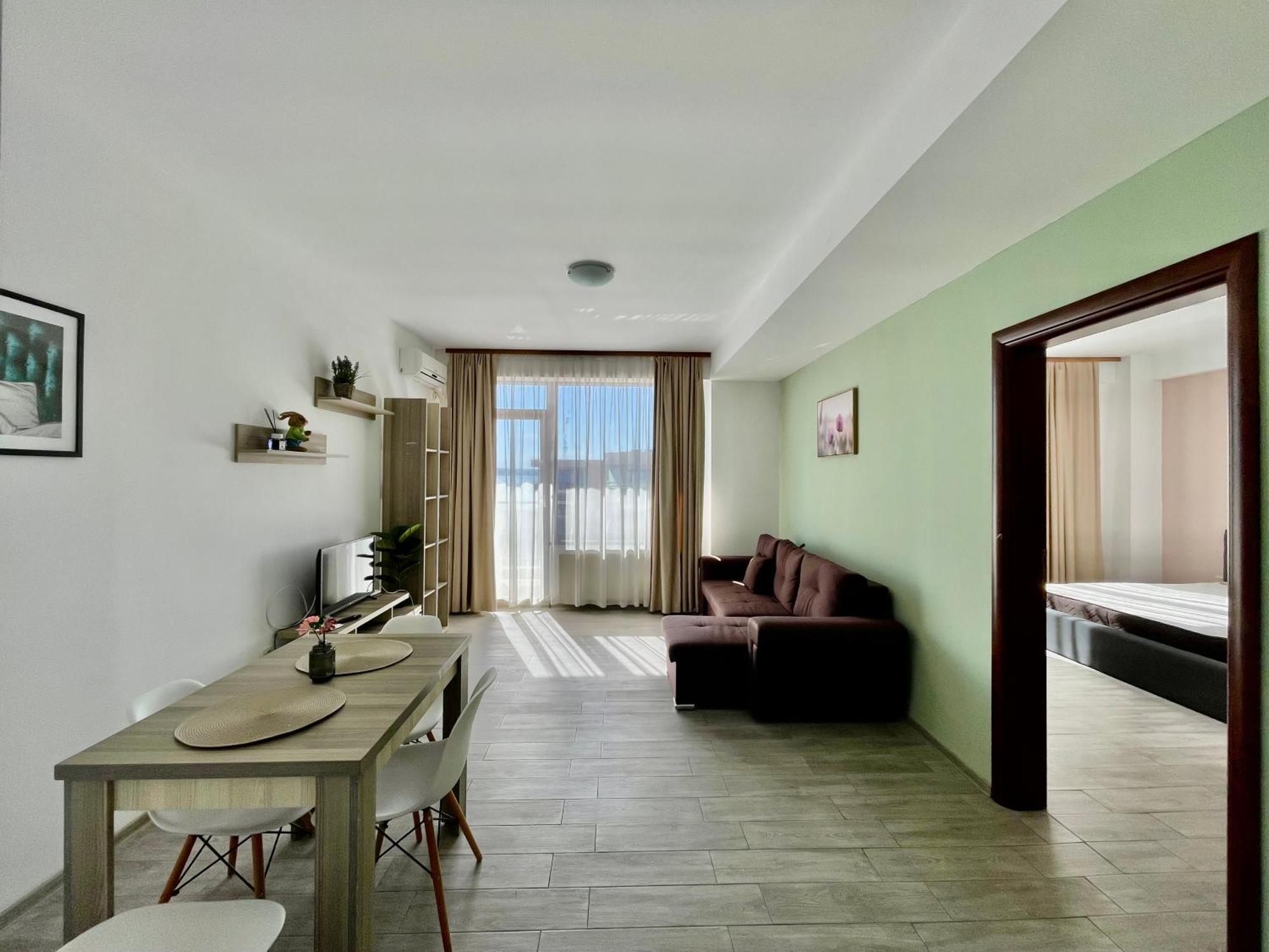 Summerland Mamaia View Екстер'єр фото